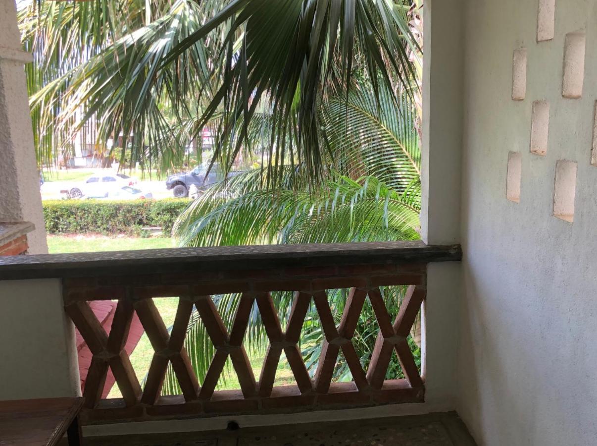 Hotel Arcoiris بويرتو إسكونديدو المظهر الخارجي الصورة